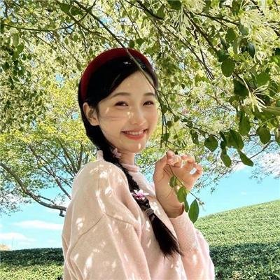 杜鹃的婚约海报